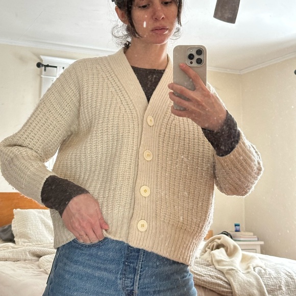 Babaa Wool Cardigan No 19 - Picture 5 of 5